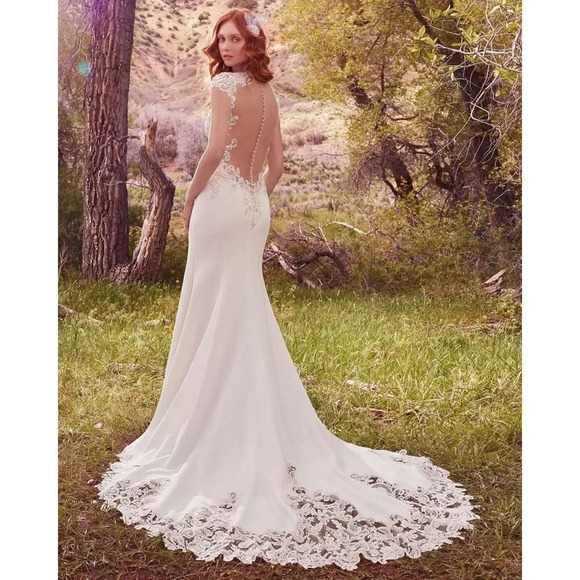 The magnificent Maggie Sottero Odette wedding dress SZ 12 - Picture 3 of 15